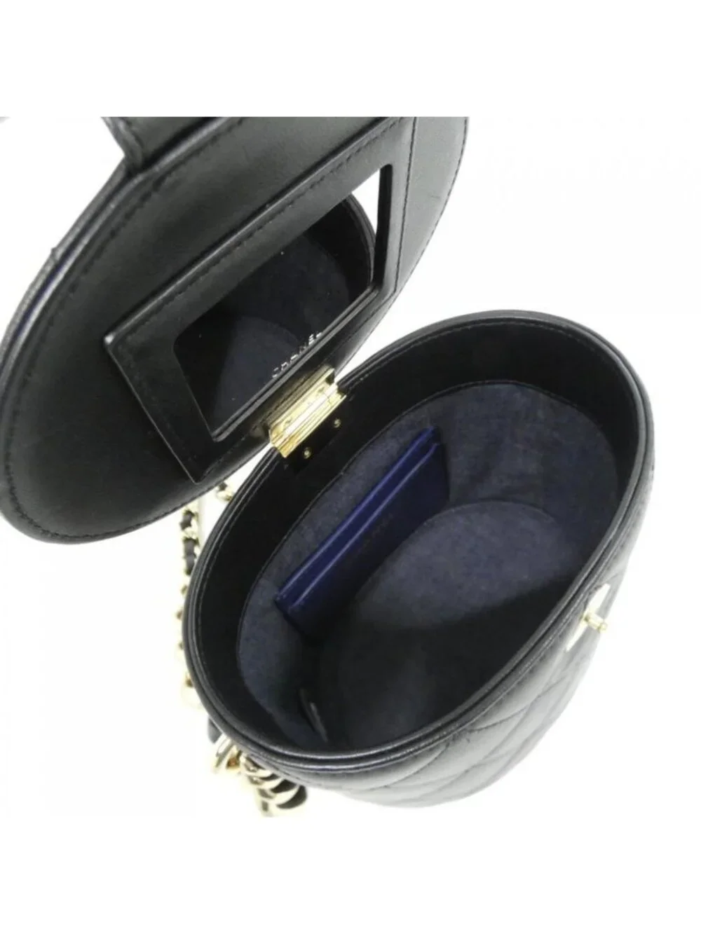 Chanel Shoulder Bag Gold - Picture 9 of 10